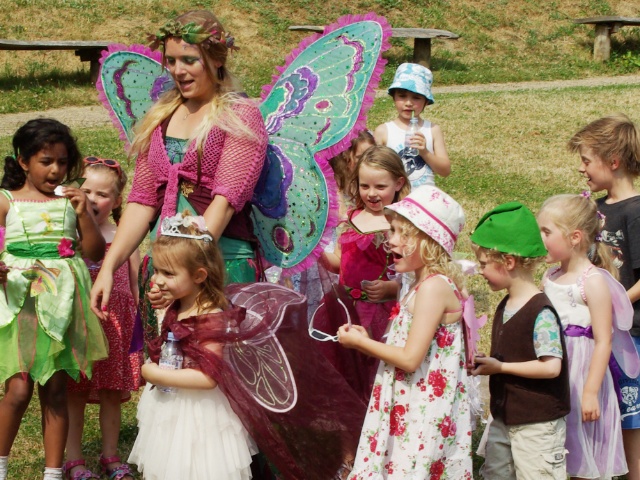 Magical Parties with Willow Fairy